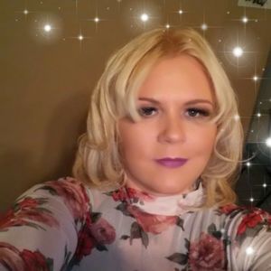 Meet your Posher, Brandy